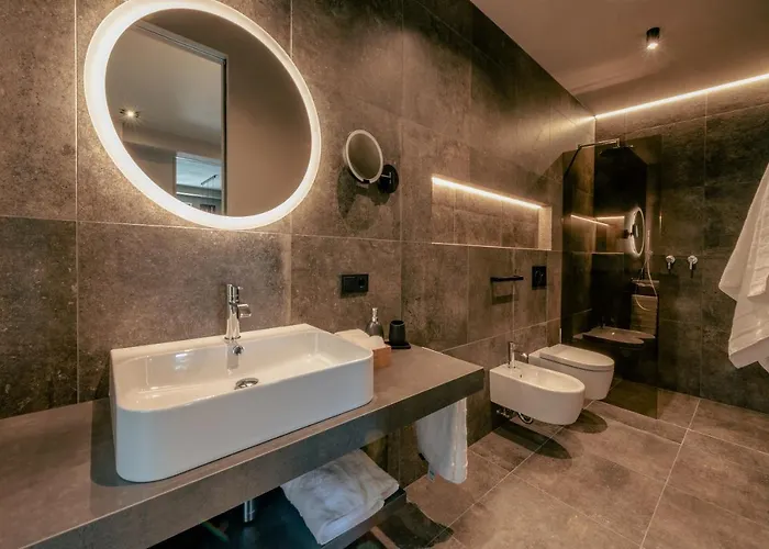 Appartamento La Libella - #5 - La Terrazza Mit Privatem Pool Merano