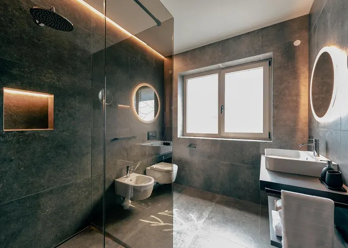 La Libella - #5 - La Terrazza Mit Privatem Pool Apartment Merano